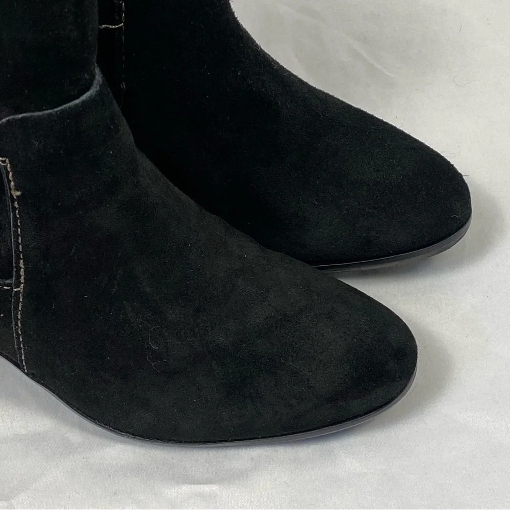 Vince Camuto VC-Maves Black Suede Ankle Boots 5.5 M